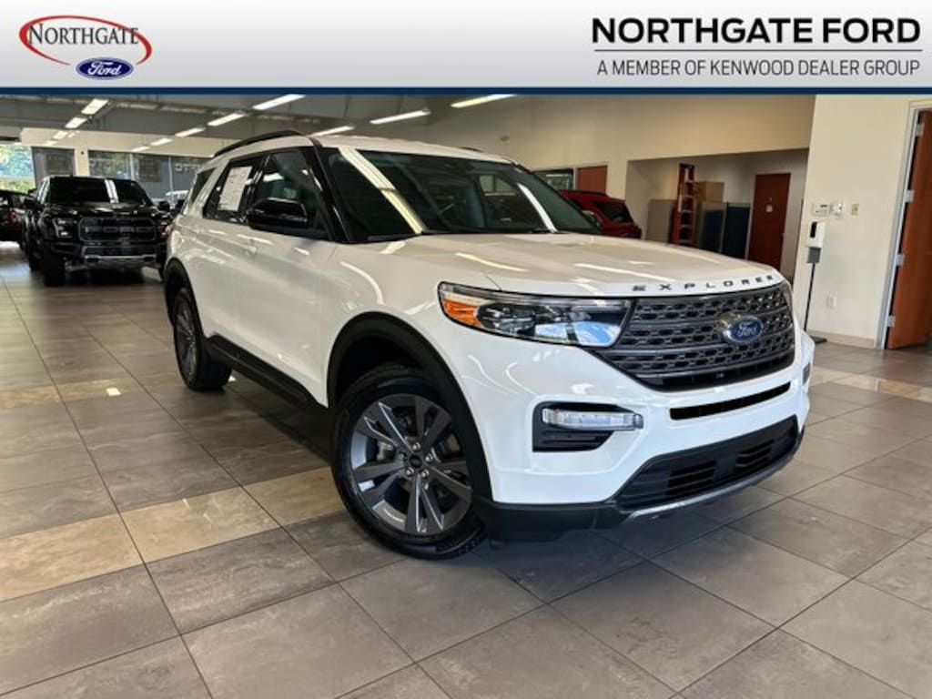 Used 2023 Ford Explorer XLT SUV