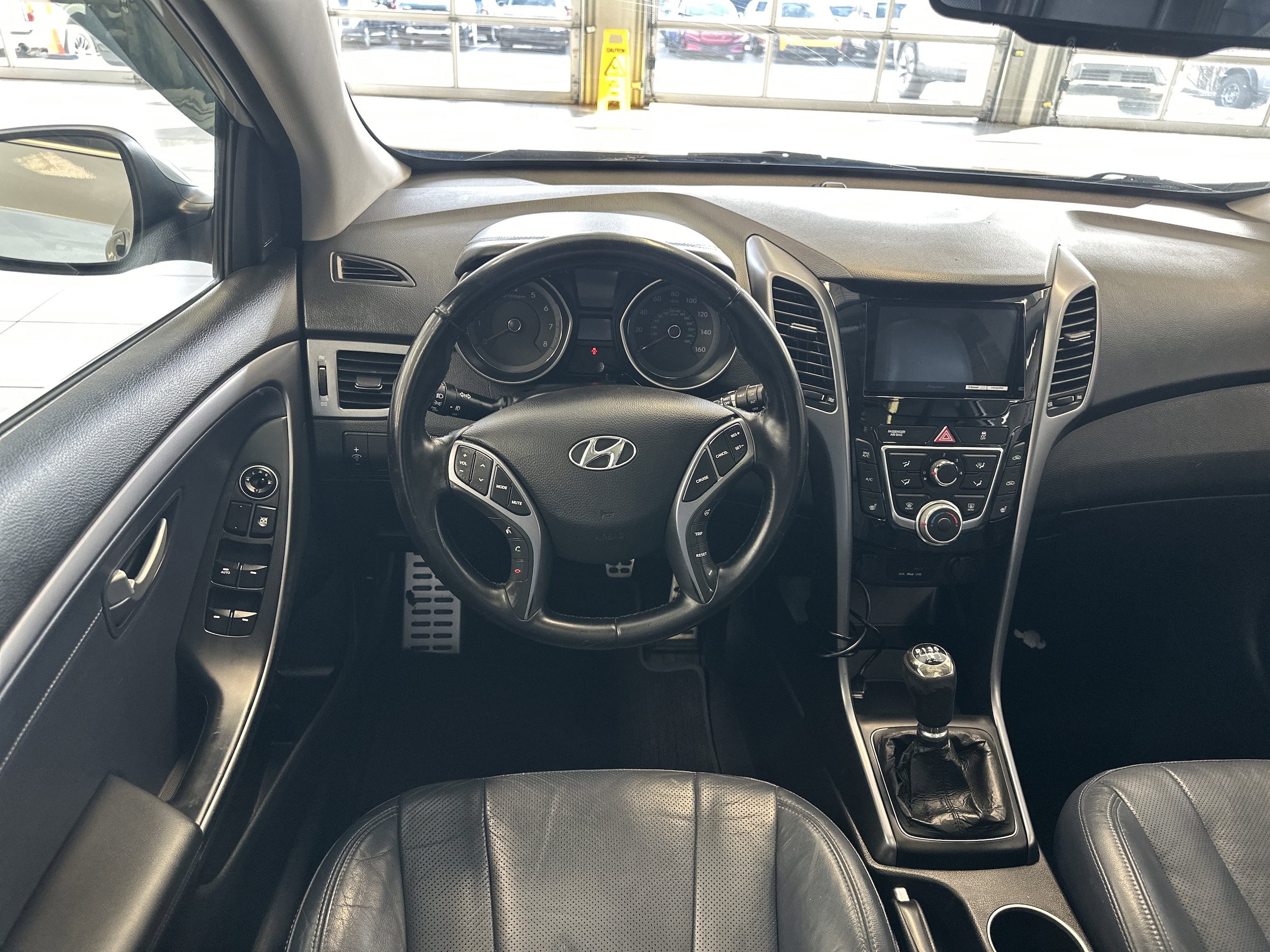 Used 2013 Hyundai Elantra GT Base with VIN KMHD35LE4DU033350 for sale in Cincinnati, OH
