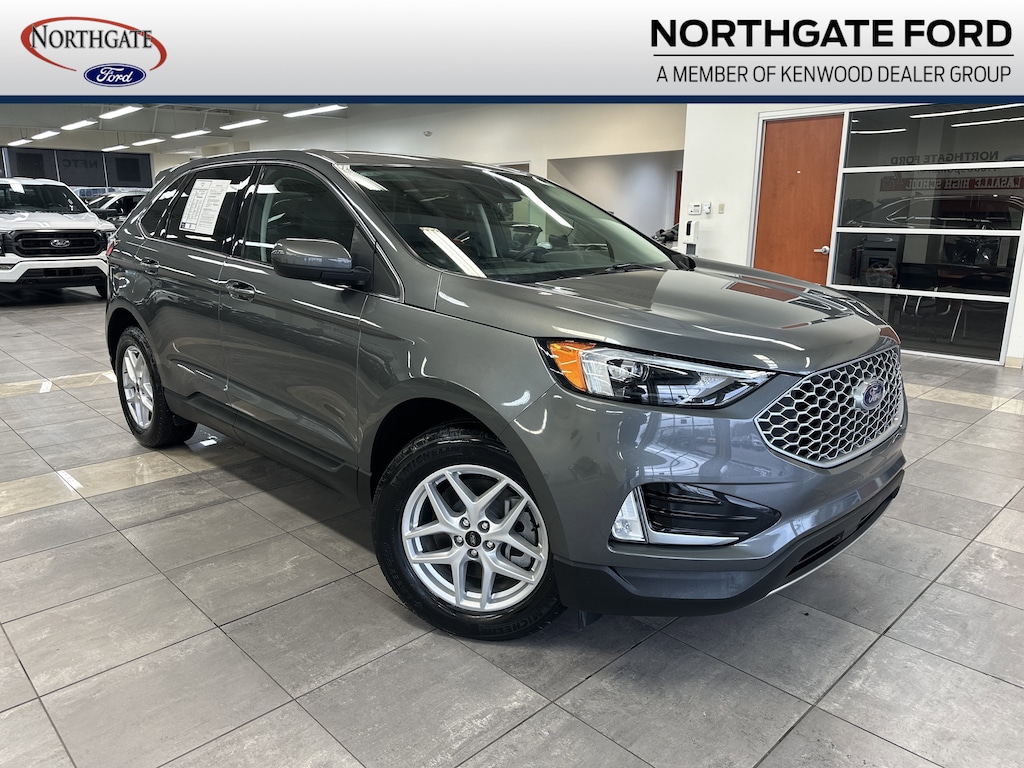 Used 2023 Ford Edge SEL SUV