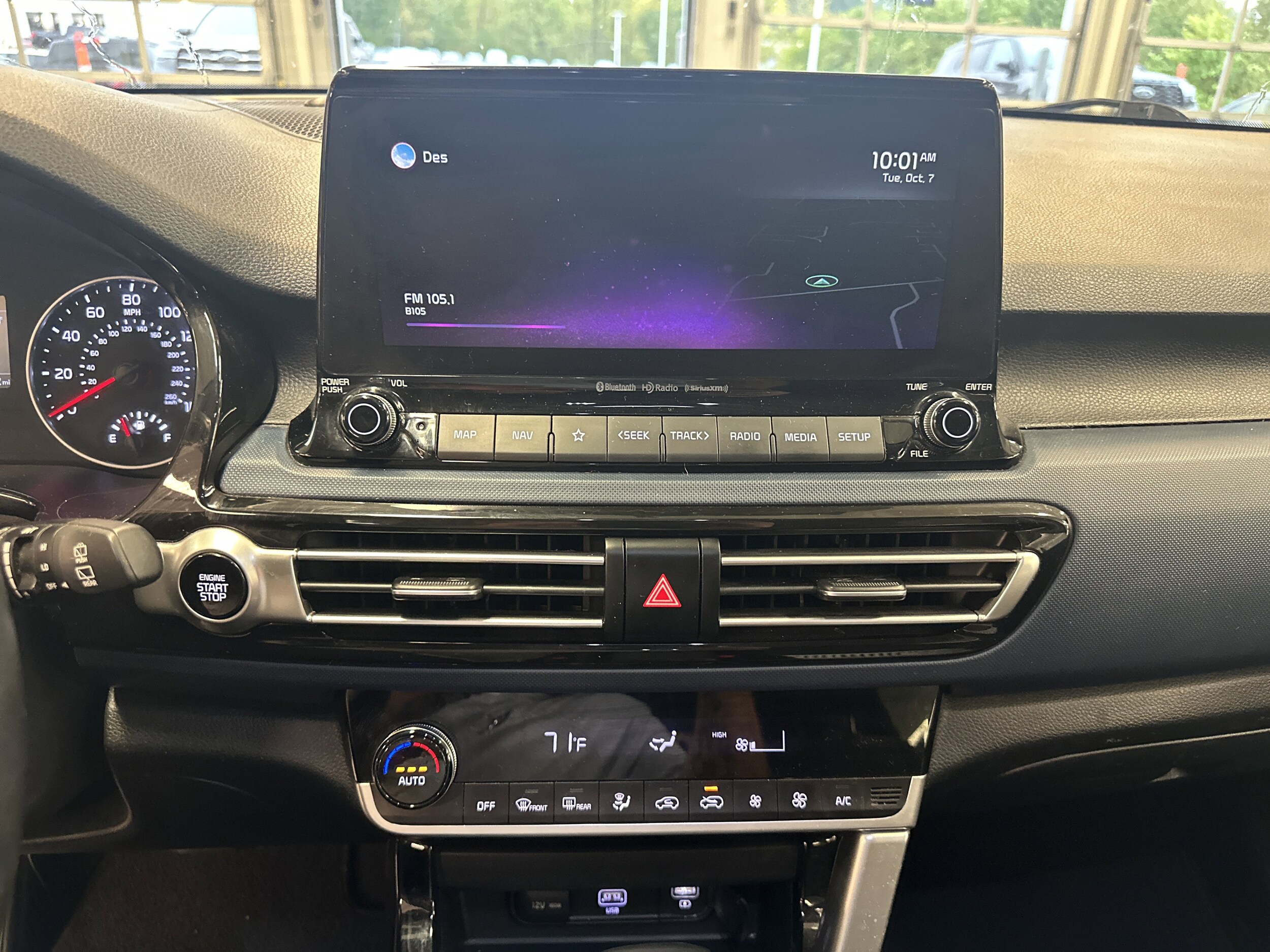 2022 Kia Seltos S photo 3