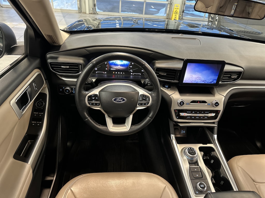Used 2022 Ford Explorer XLT SUV