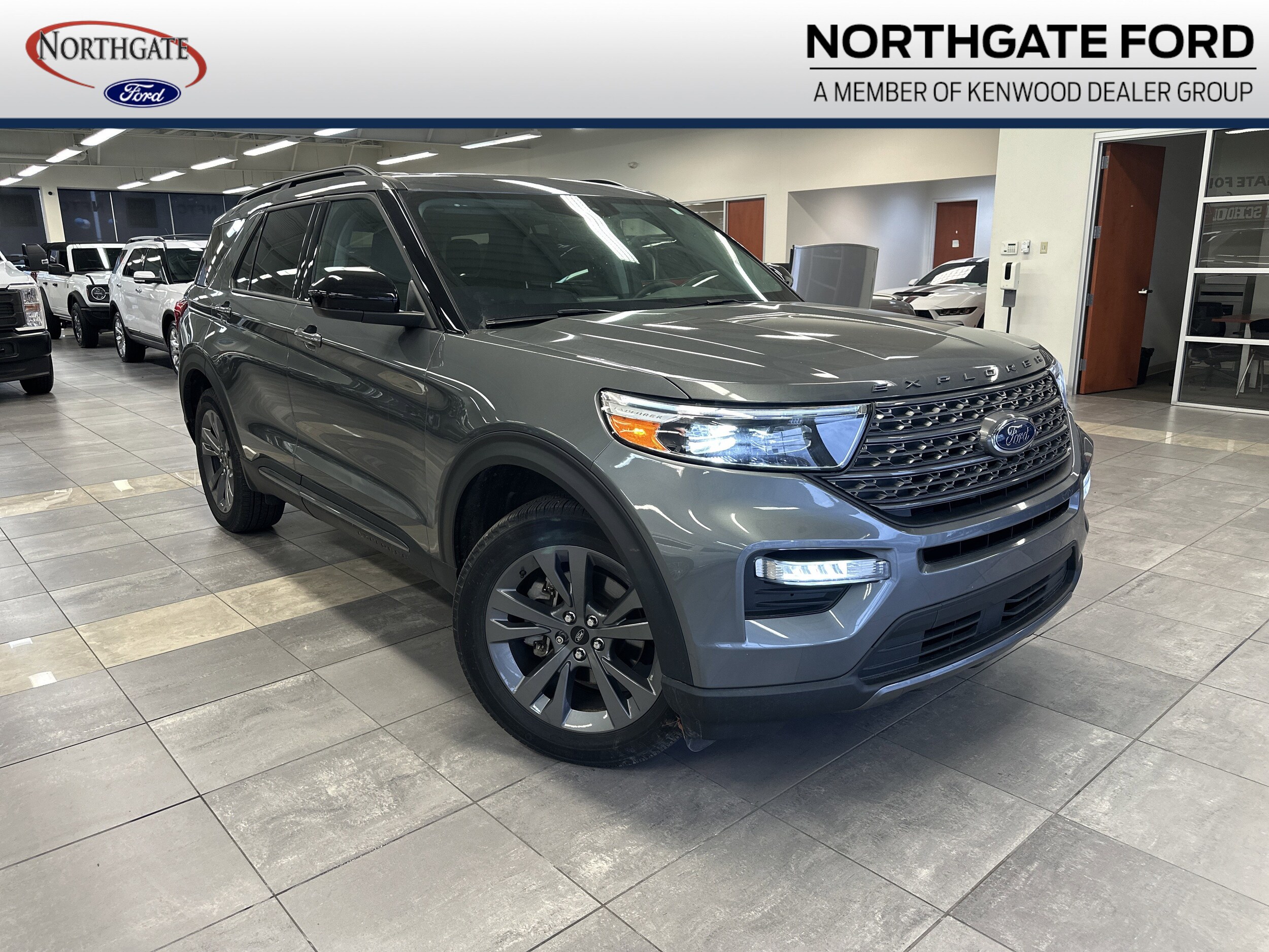 2023 Ford Explorer SUV 