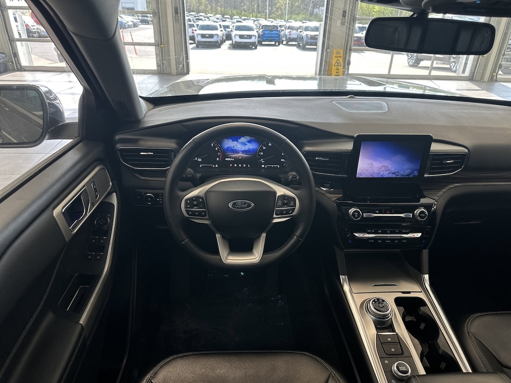 Used 2024 Ford Explorer Limited SUV