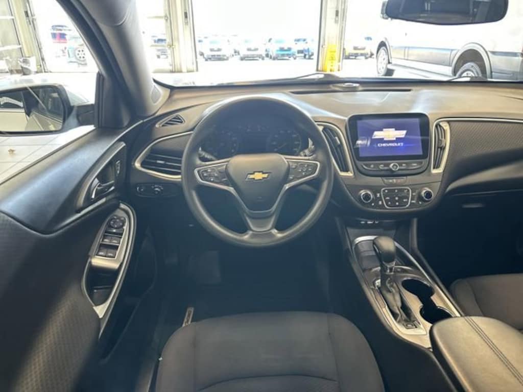 Used 2022 Chevrolet Malibu LT Sedan