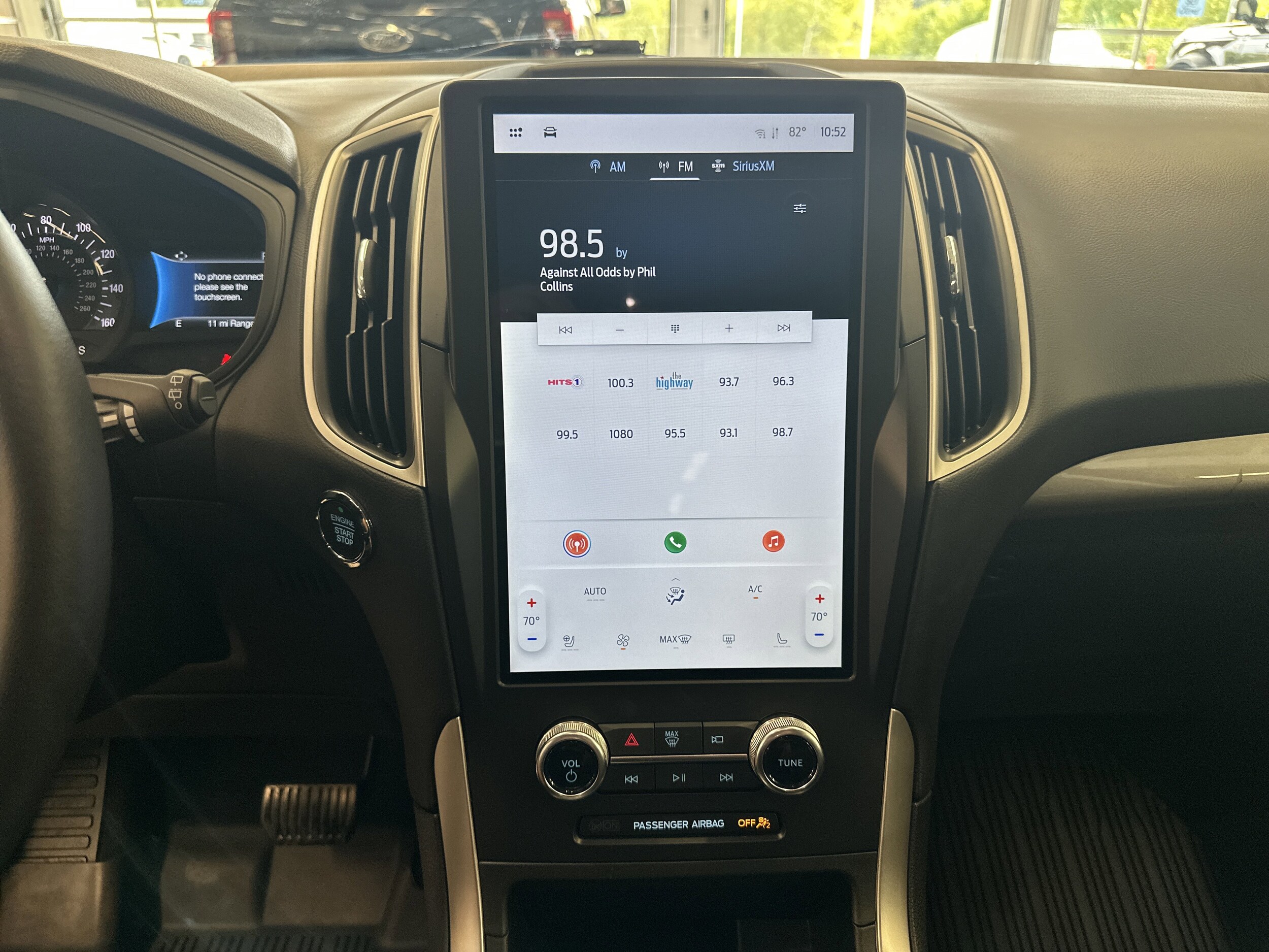2024 Ford Edge SEL photo 3