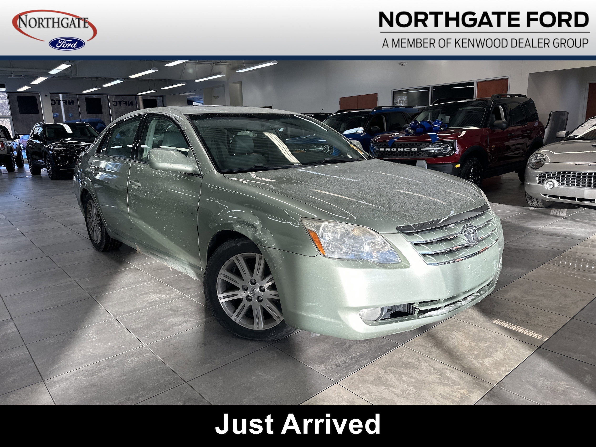 2005 Toyota Avalon Limited