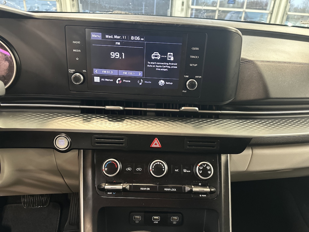 Used 2022 Kia Carnival LXS MPV