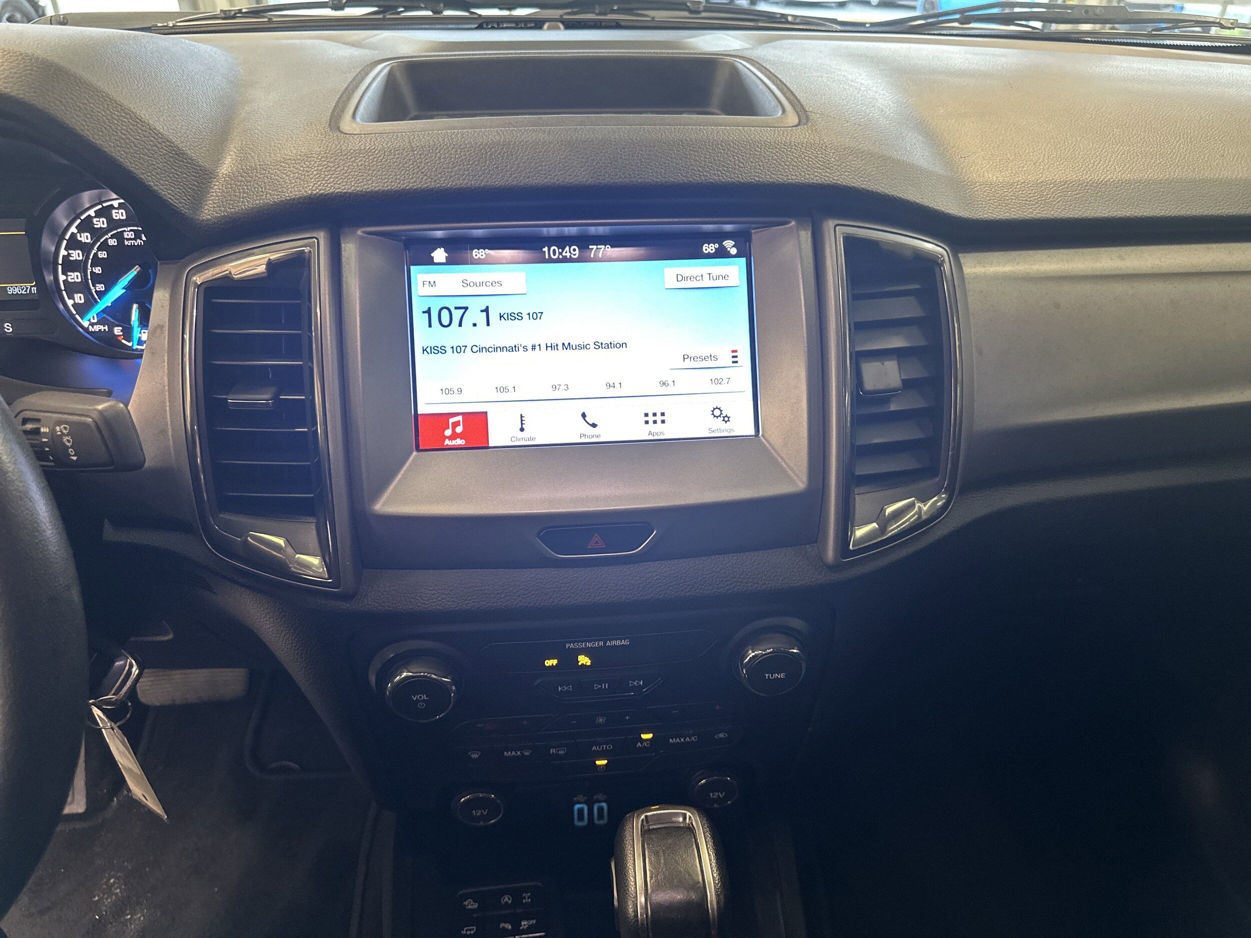 2019 Ford Ranger XLT photo 3