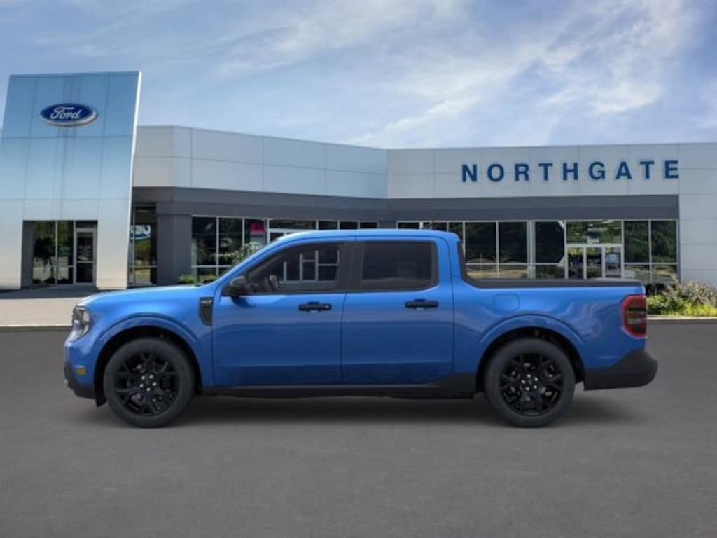 New 2026 Ford Maverick XLT Truck Crew Cab