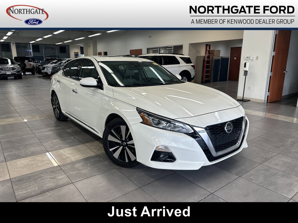 Used 2021 Nissan Altima 2.5 SL Sedan