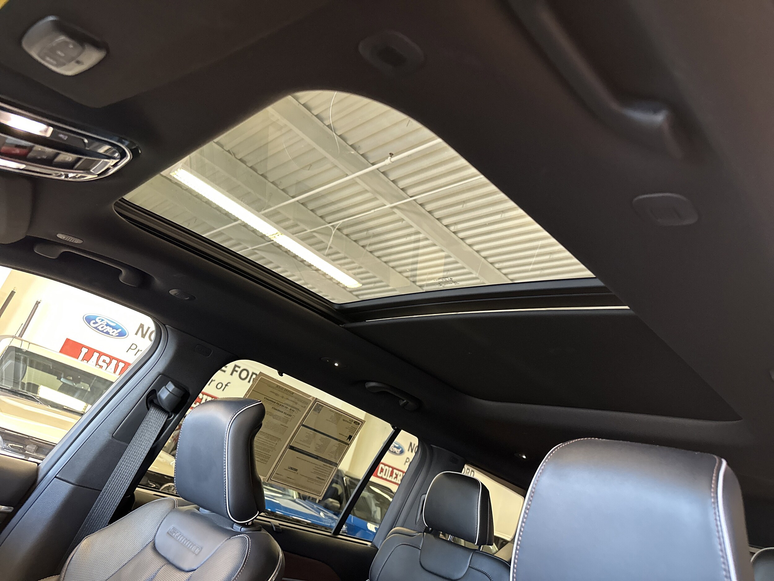 2022 Jeep Grand Cherokee L Summit photo 4