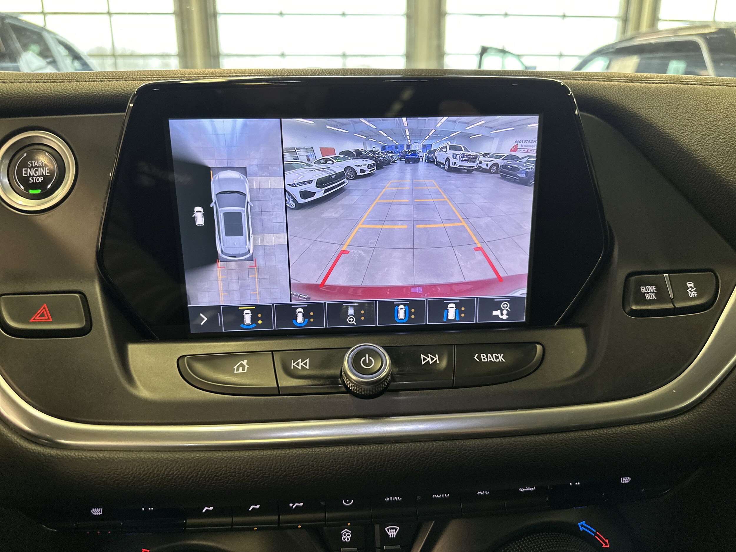 2019 Chevrolet Blazer 3LT photo 3