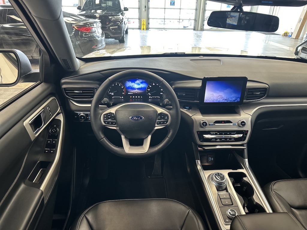 Used 2023 Ford Explorer XLT SUV