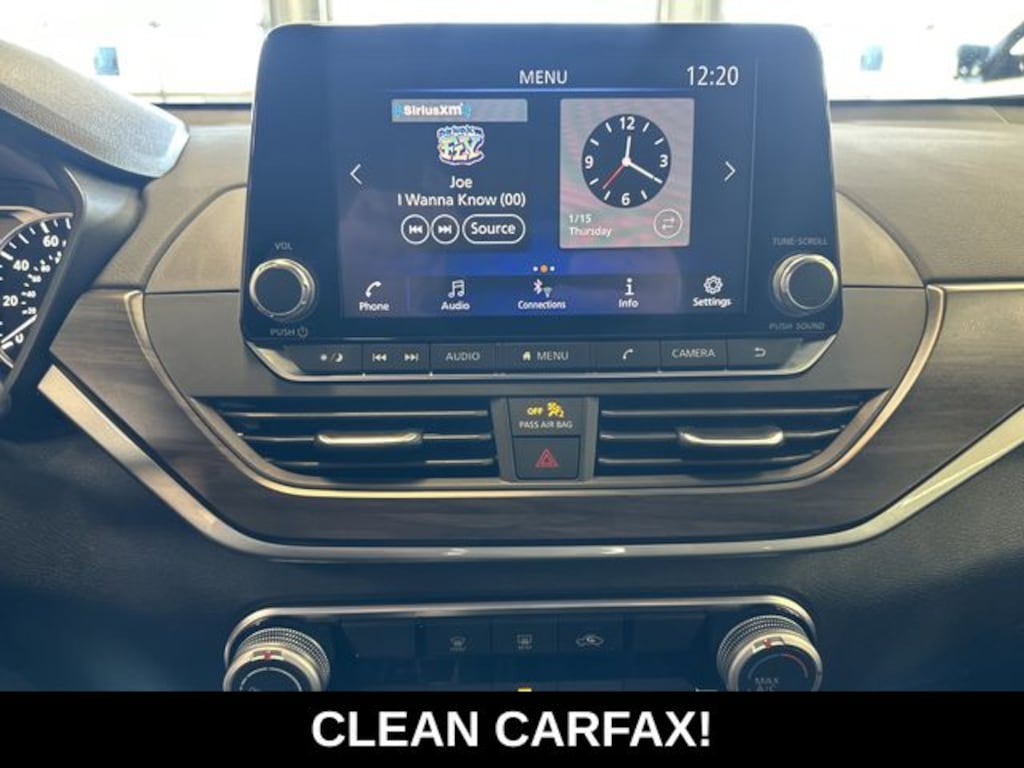 Used 2024 Nissan Altima 2.5 SV Sedan