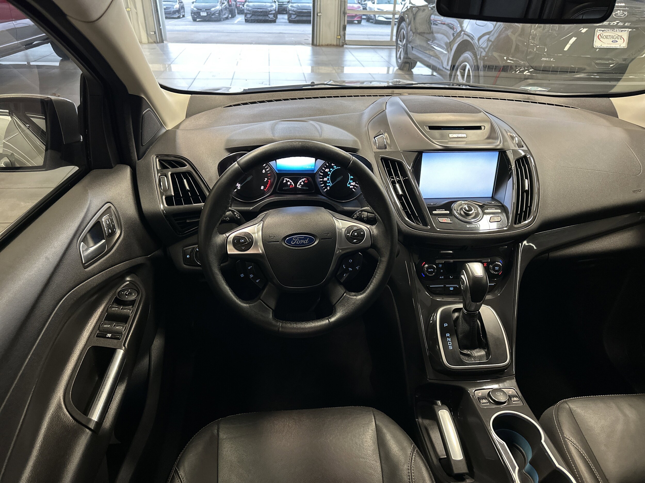 2014 Ford Escape Titanium photo 2