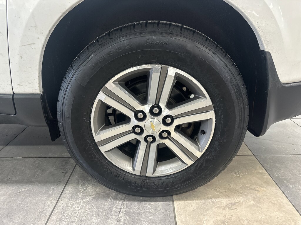 Used 2016 Chevrolet Traverse LT SUV