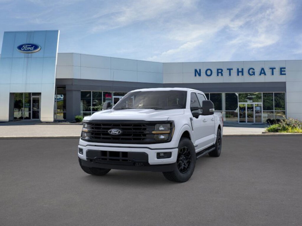 New 2025 Ford F-150 XLT Truck SuperCrew Cab