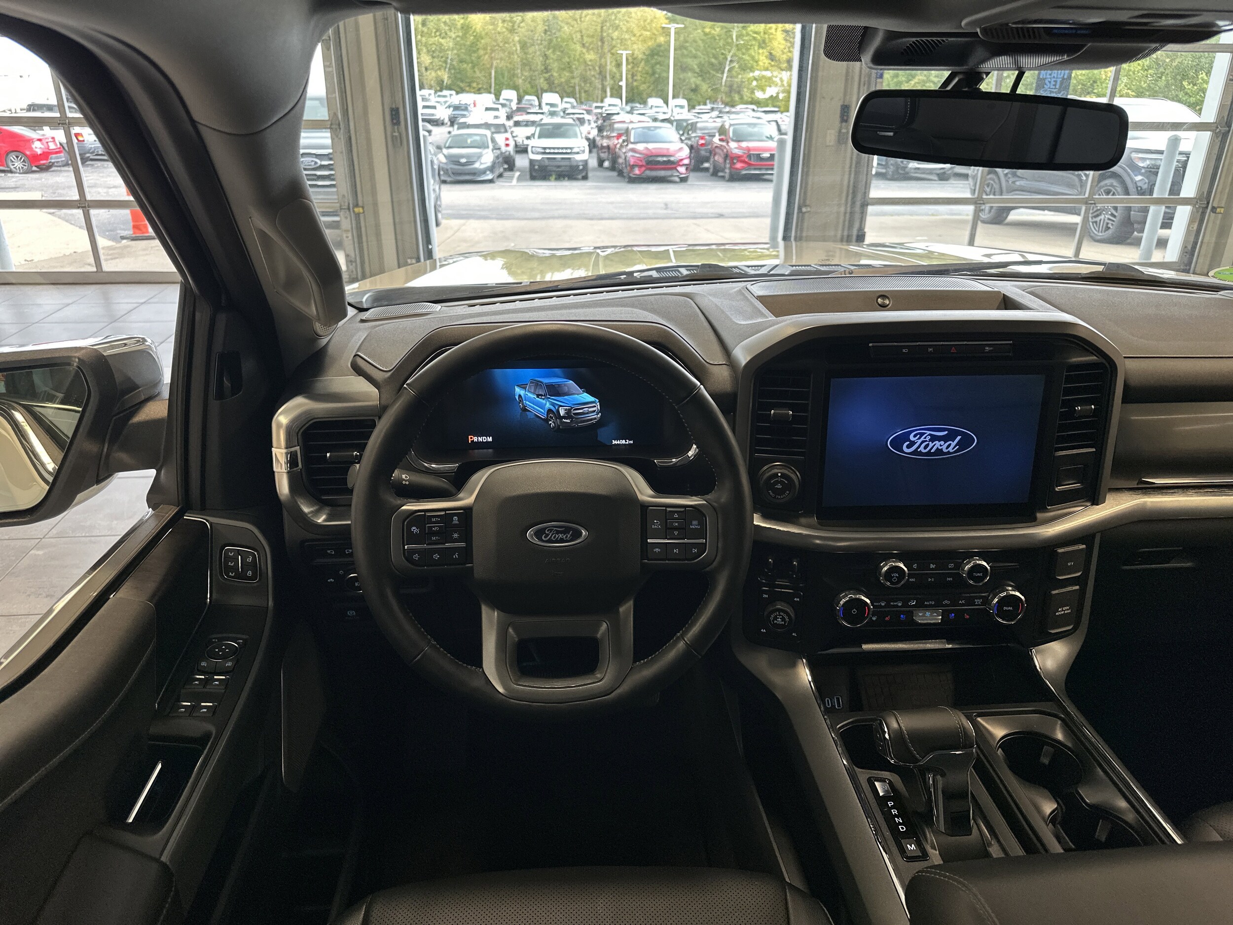 2022 Ford F-150 Lariat photo 2