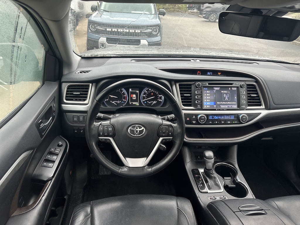 Used 2019 Toyota Highlander Limited Platinum SUV