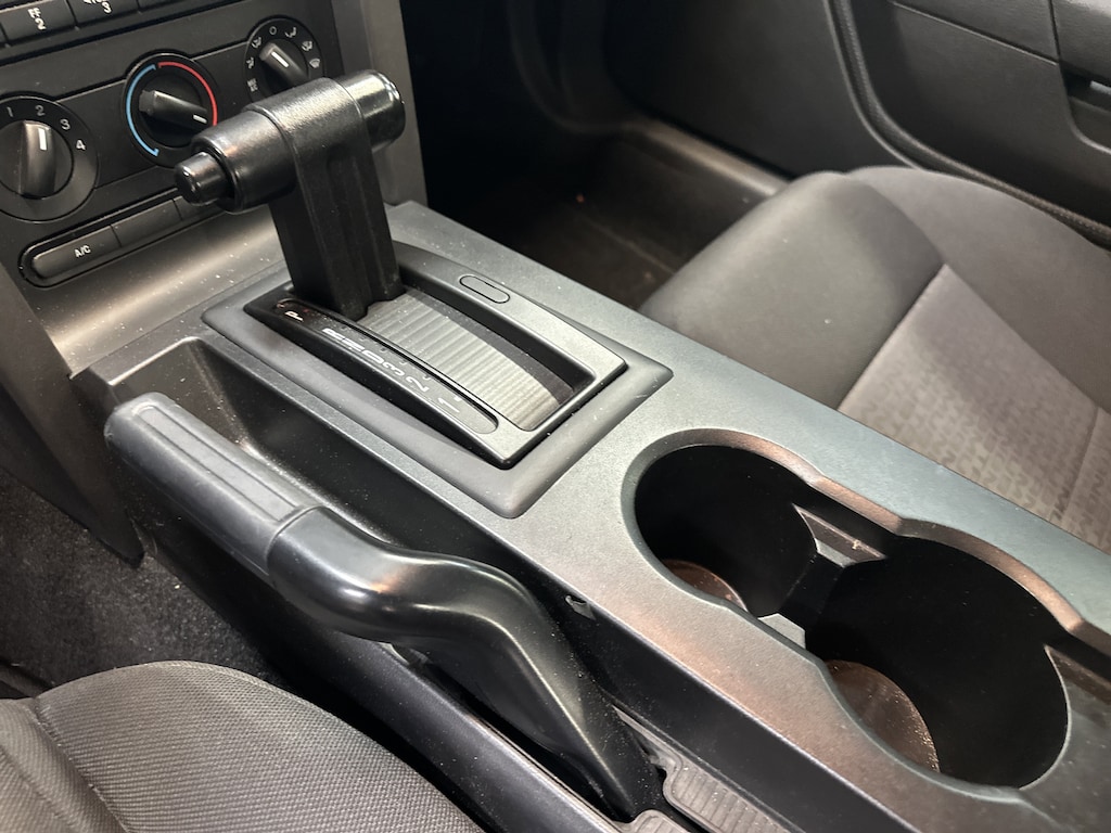 Used 2009 Ford Mustang V6 Coupe