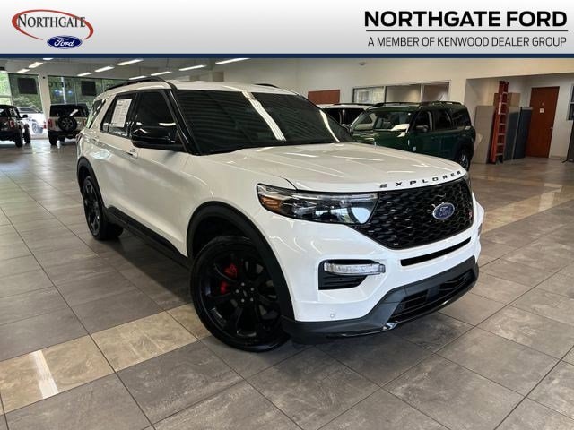 2023 Ford Explorer SUV 