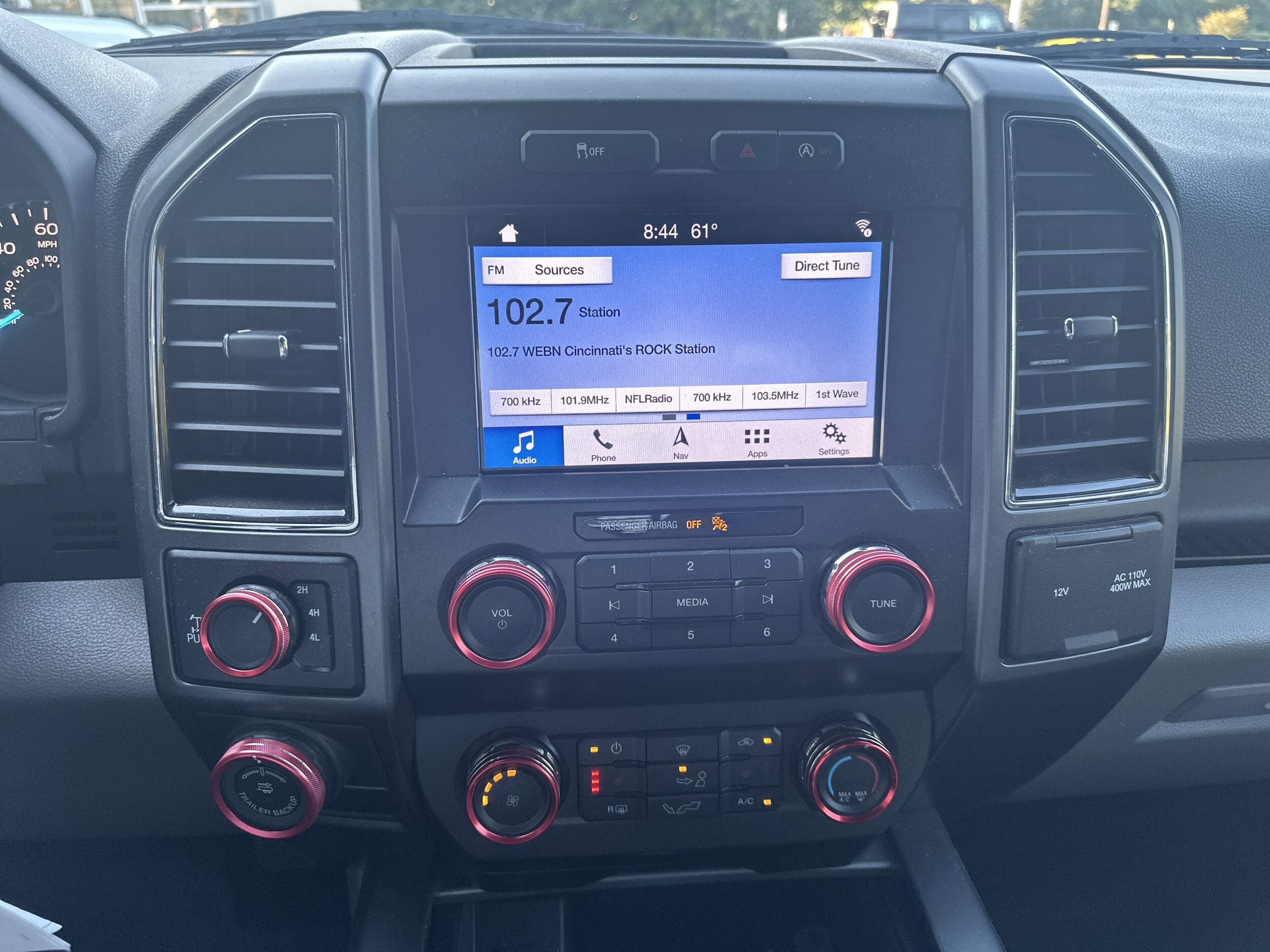2019 Ford F-150 XLT photo 3