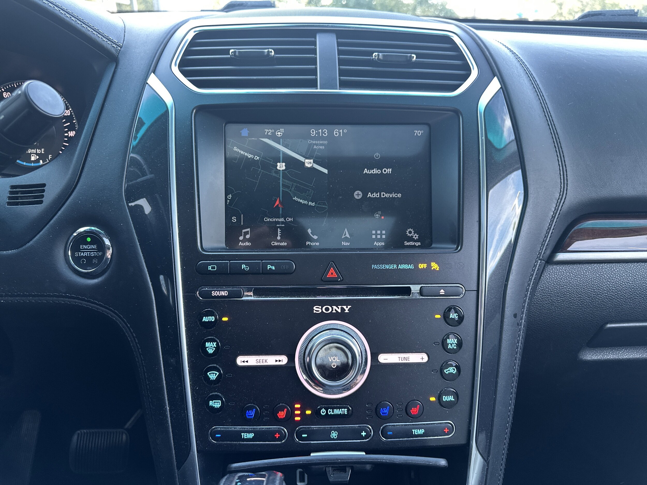2017 Ford Explorer Platinum photo 3