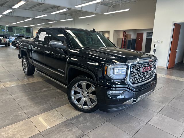 2017 GMC Sierra 4WD Crew Cab Short Box's photo