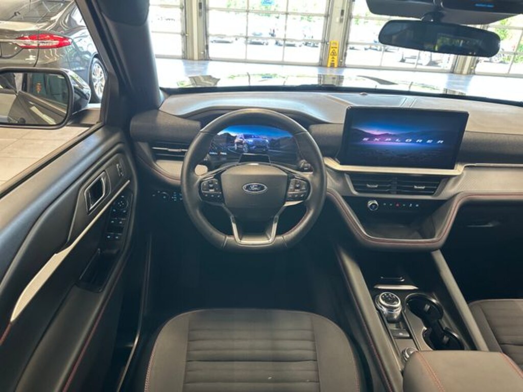 Used 2025 Ford Explorer ST-Line SUV