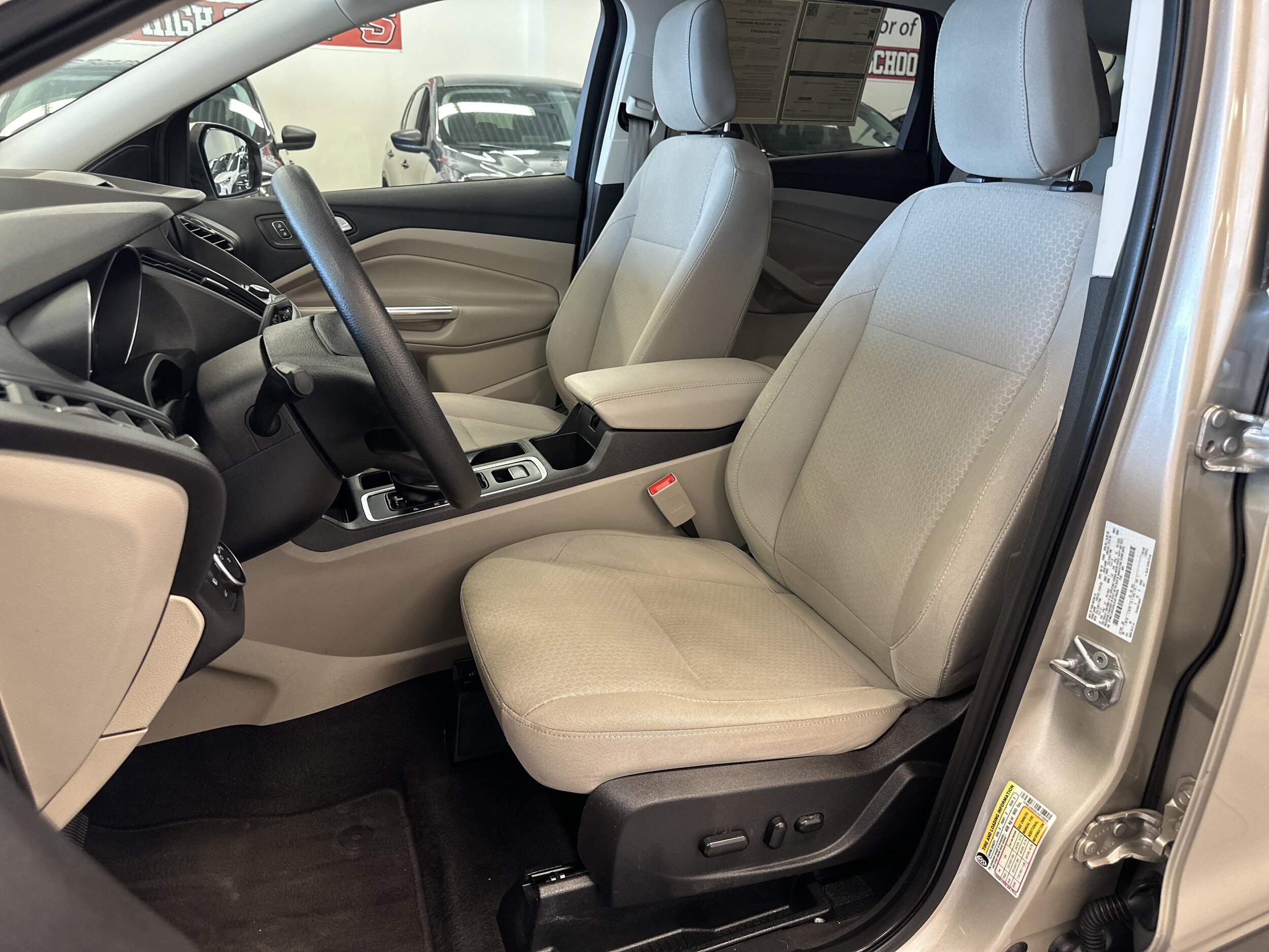 2018 Ford Escape SE photo 4