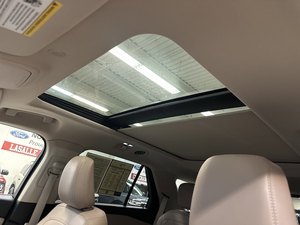 Used 2023 Ford Explorer XLT SUV