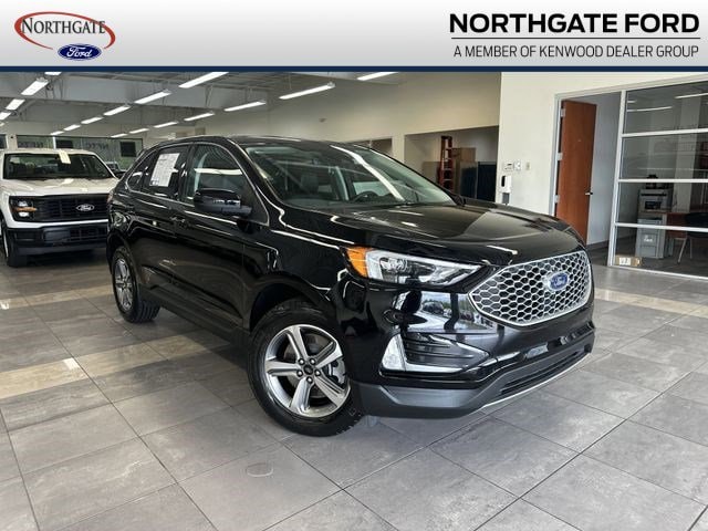 2023 Ford Edge SEL AWD's photo