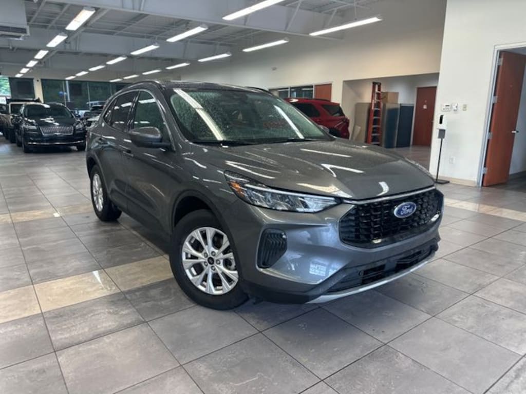 Used 2023 Ford Escape Active SUV