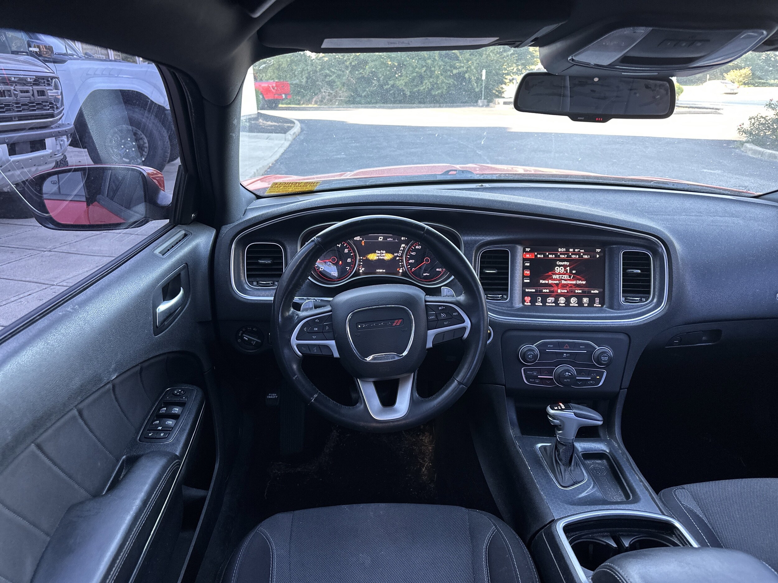 2015 Dodge Charger R/T photo 2