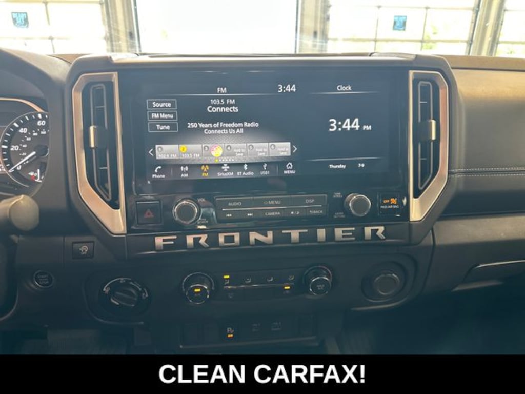 Used 2025 Nissan Frontier SV Truck Crew Cab