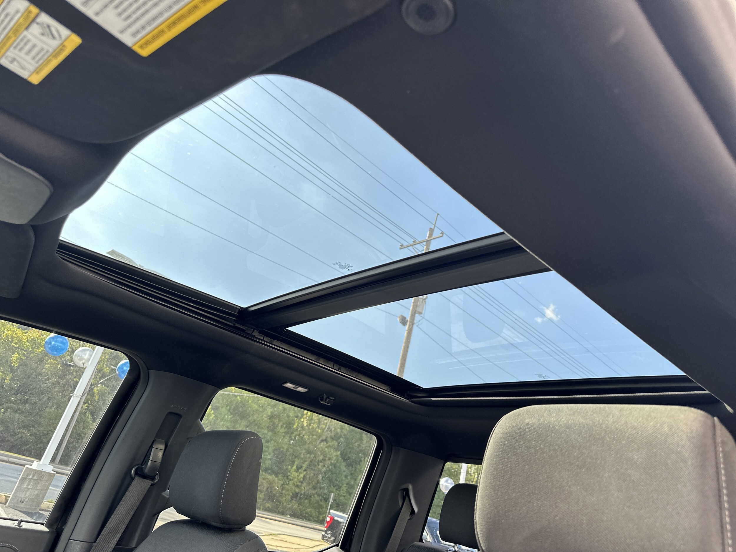 2022 Ford F-150 XLT photo 2