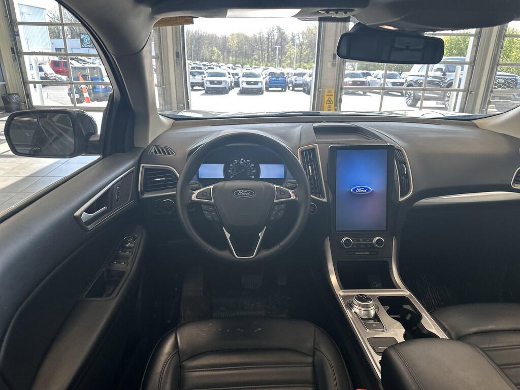 Used 2024 Ford Edge SEL SUV