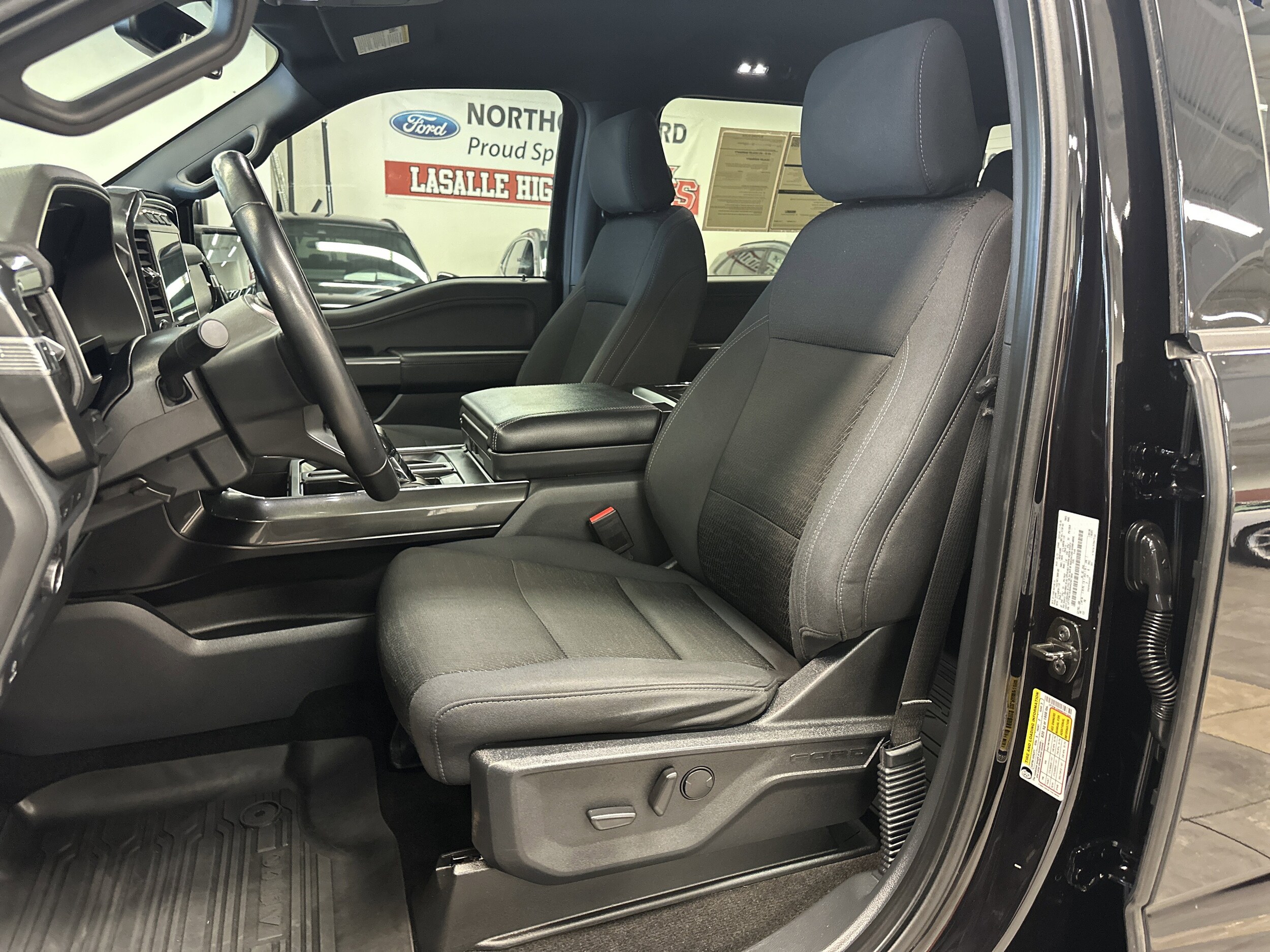 2022 Ford F-150 XLT photo 4