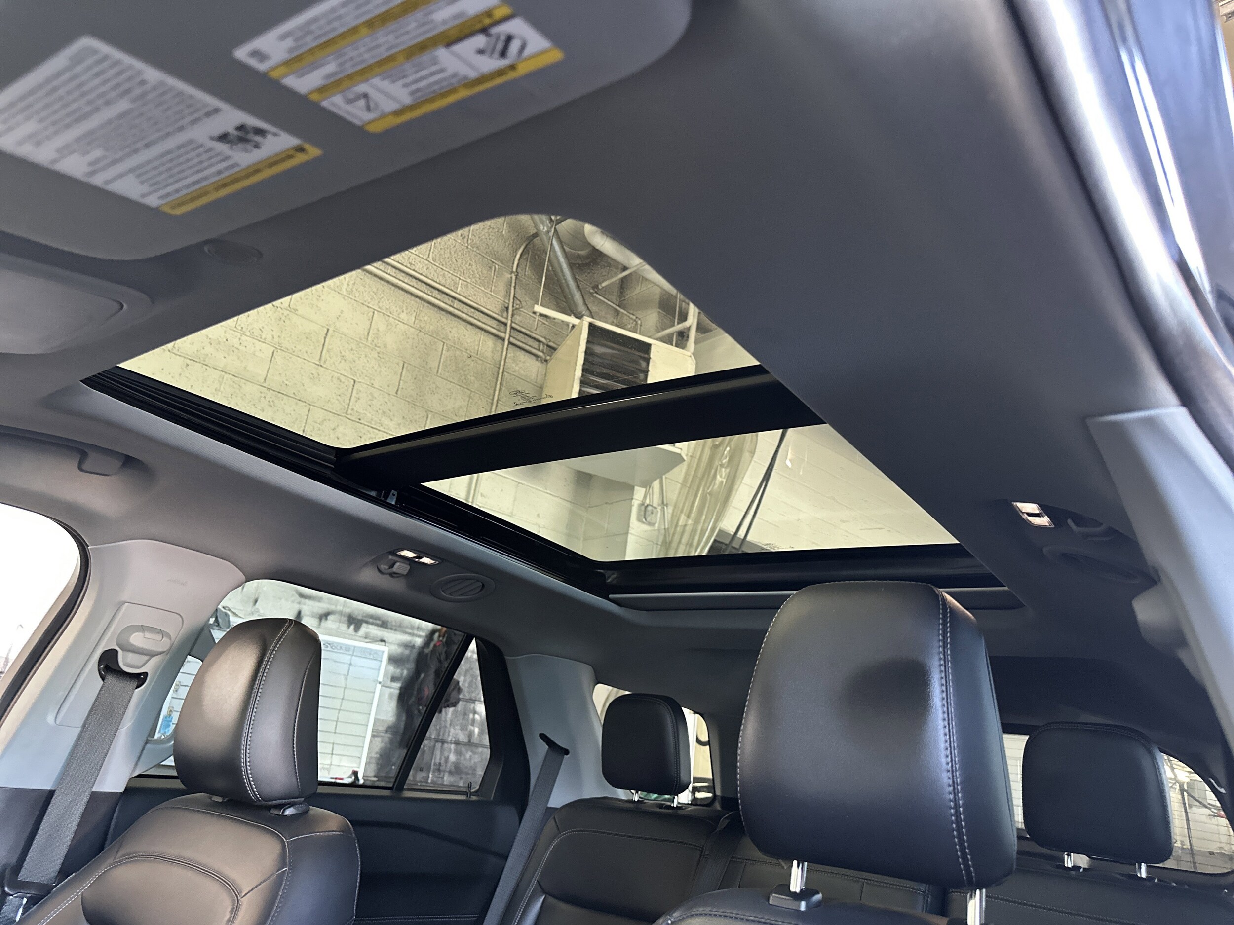 2022 Ford Explorer XLT photo 4