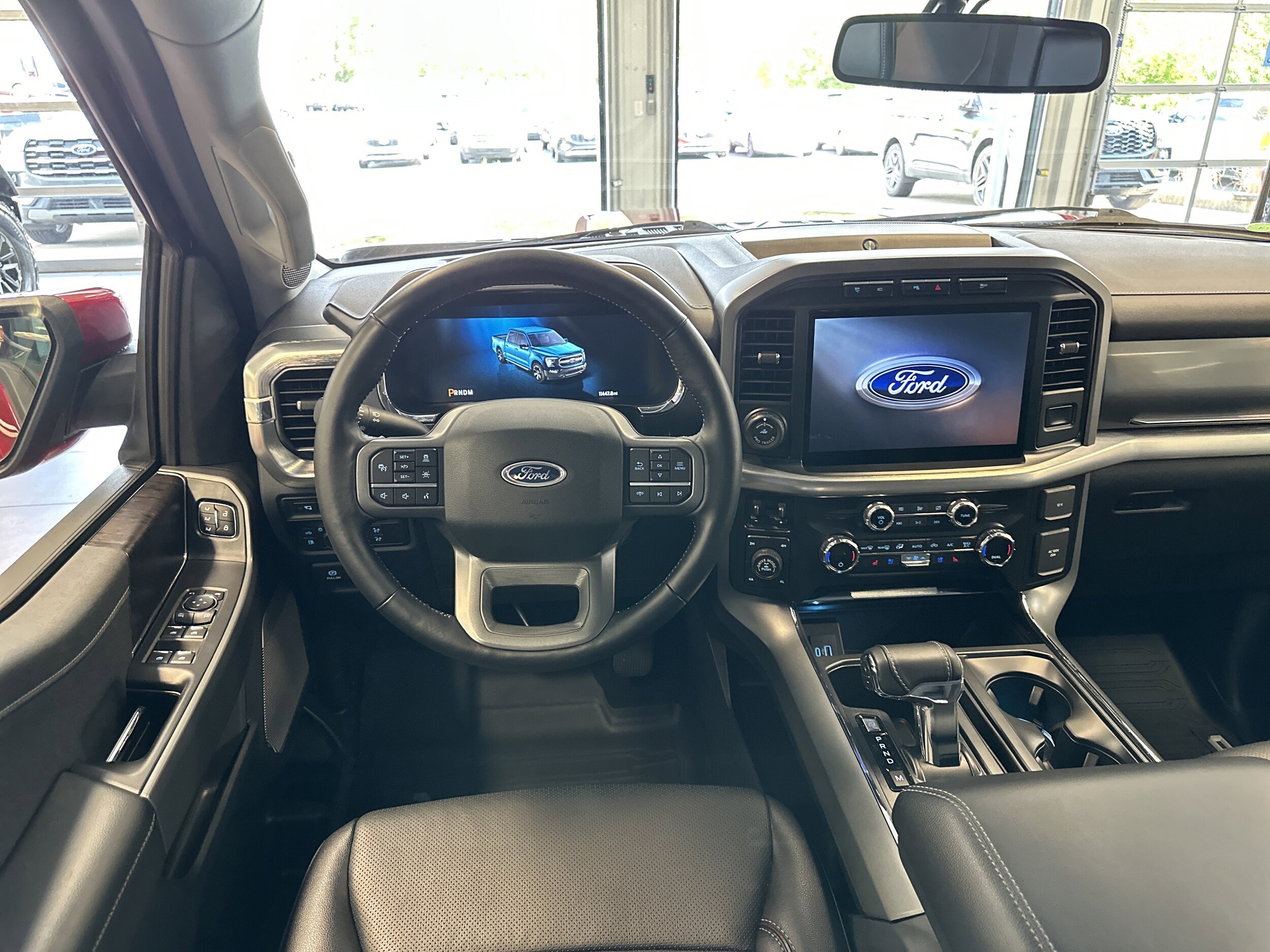 2021 Ford F-150 Lariat photo 2