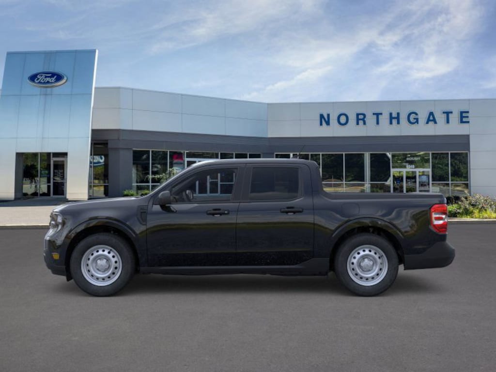 New 2025 Ford Maverick XL Truck SuperCrew