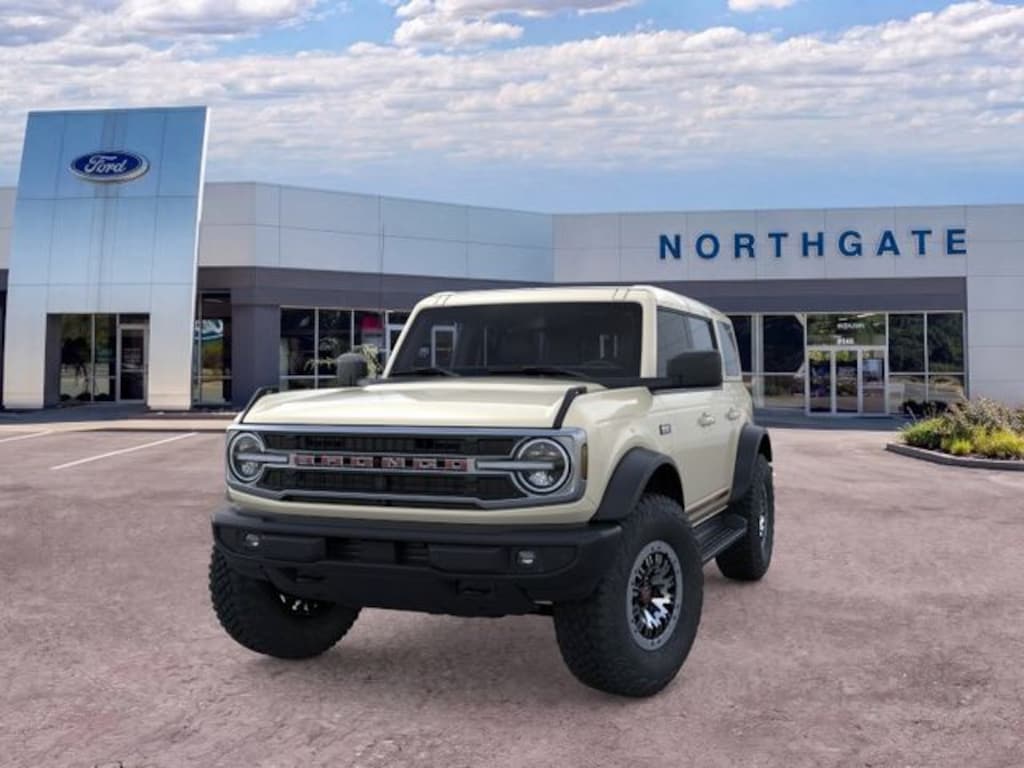 New 2026 Ford Bronco Outer Banks SUV