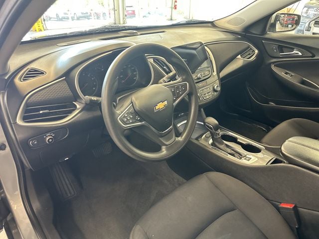 2024 Chevrolet Malibu 1LT - Photo 19