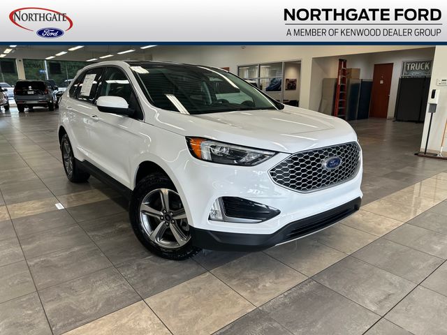 2023 Ford Edge SUV 