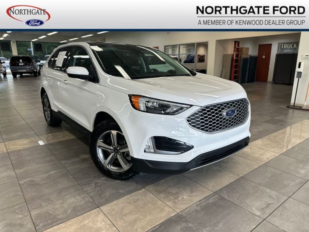 Used 2023 Ford Edge SEL SUV
