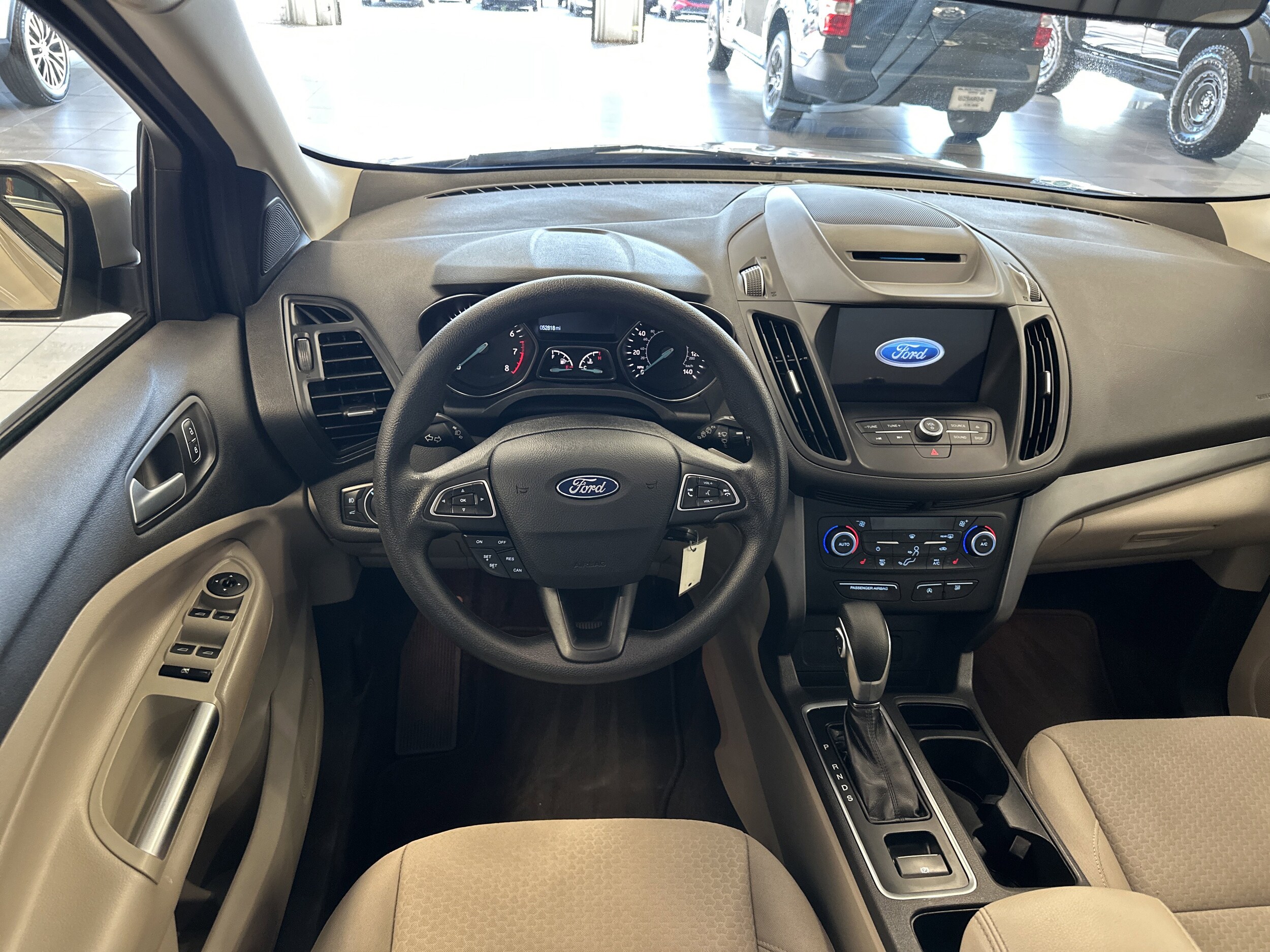 2018 Ford Escape SE photo 2