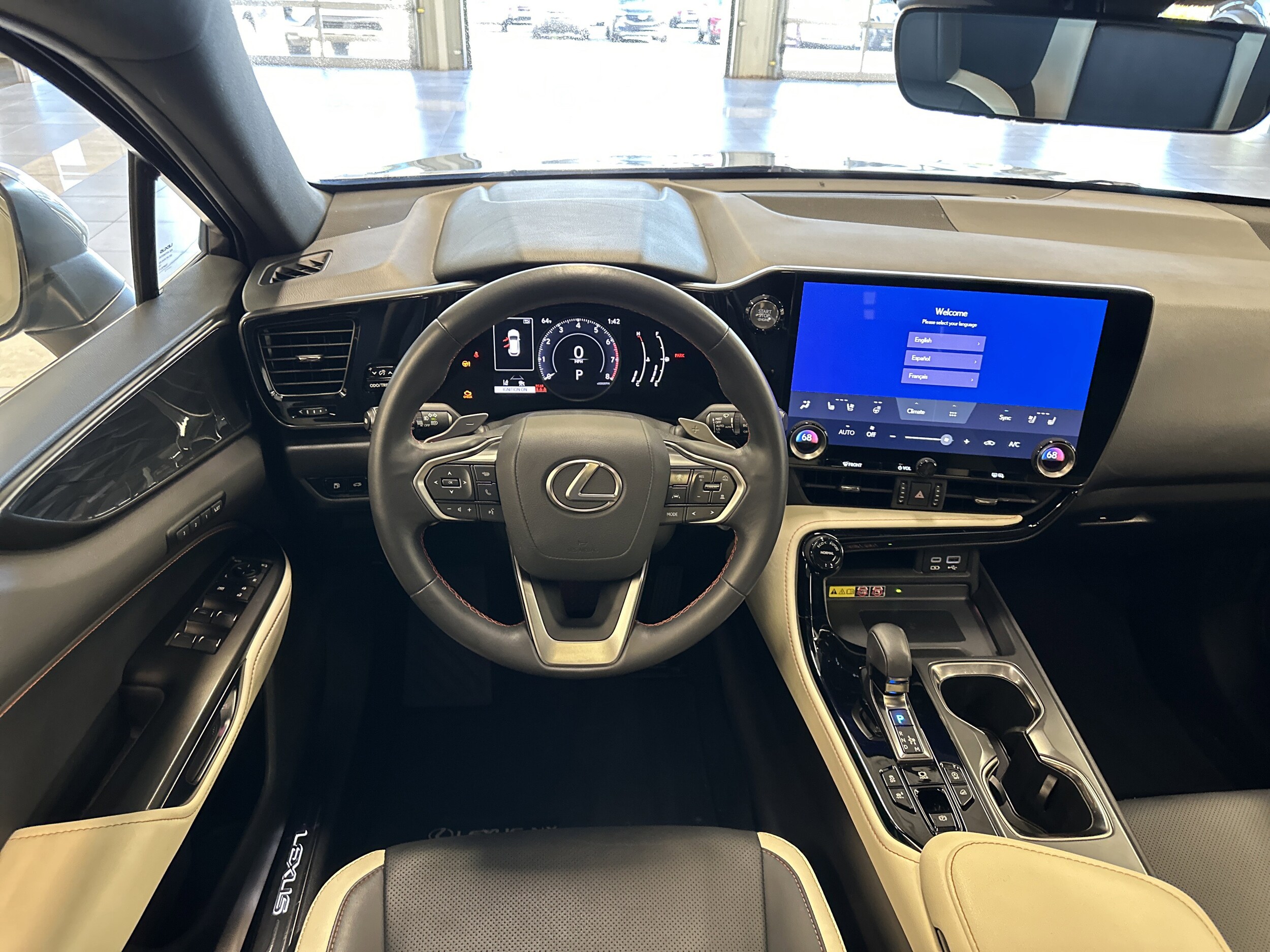 2022 Lexus NX 350 Premium photo 2