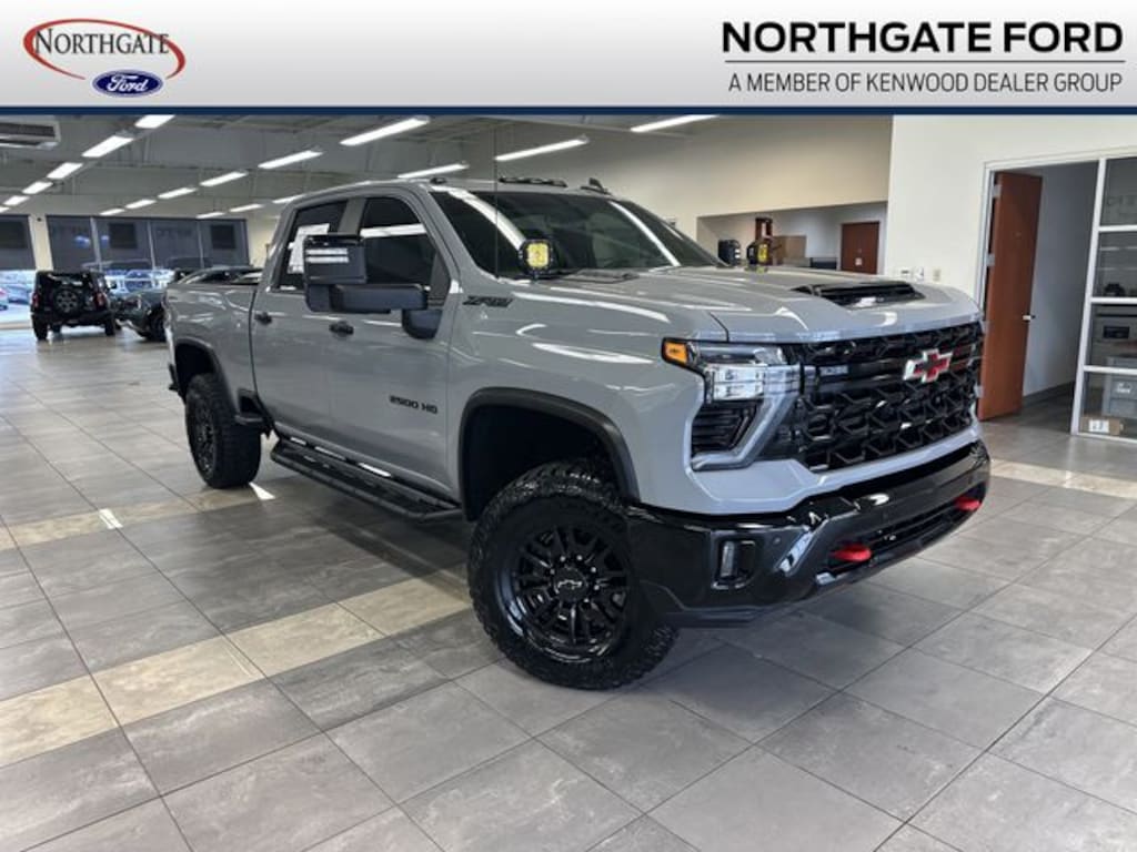 Used 2025 Chevrolet Silverado 2500HD ZR2 Truck Crew Cab
