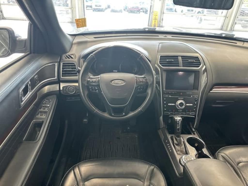 Used 2018 Ford Explorer Platinum SUV
