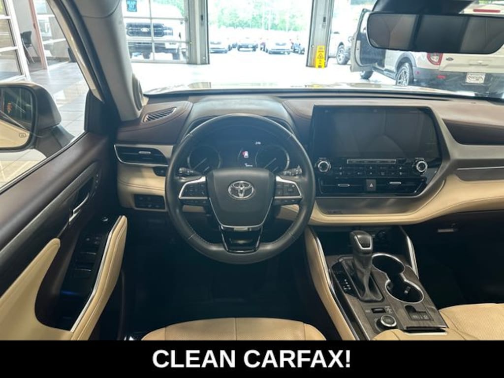 Used 2021 Toyota Highlander Limited SUV